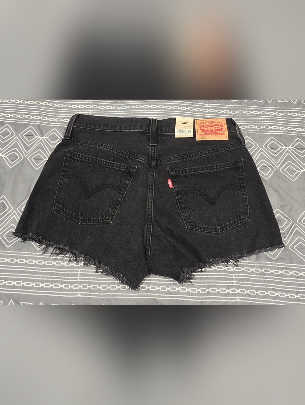 Levis 501 High Waisted Black Denim Shorts Size 28 - Picture 4 of 10
